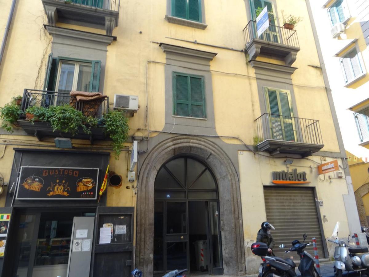 Panto' Apartment 2 Steps To Toledo Street Napels Buitenkant foto